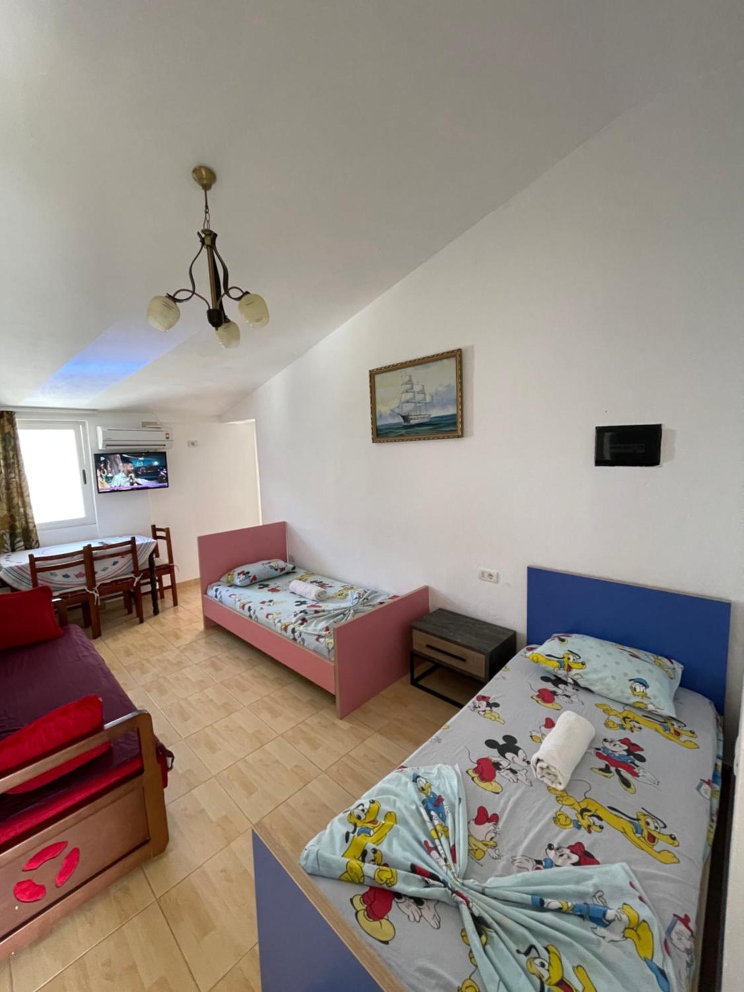 Villa House For Rent Jurgen Golem  Exterior foto